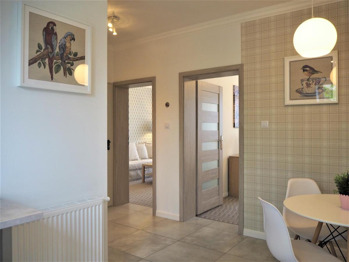 Apartamenty Dobranoc - Wawer 2 Warschau Exterior foto