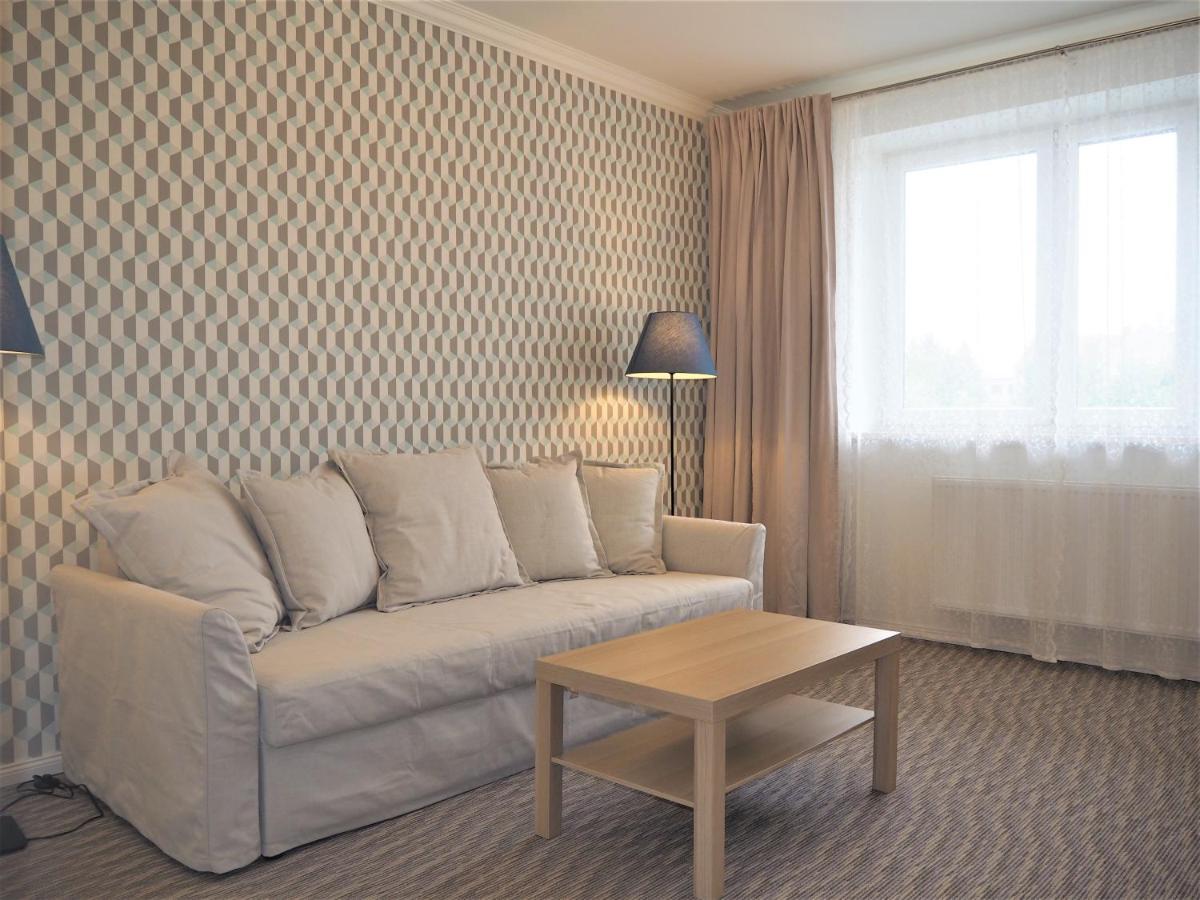 Apartamenty Dobranoc - Wawer 2 Warschau Exterior foto